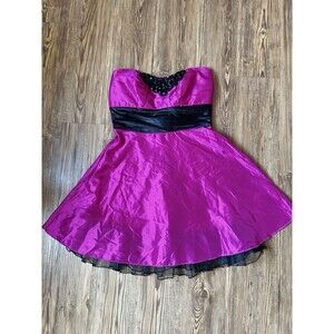 Y2K Whimsigoth Glam Fuchsia Satin Strapless Party Dress Beaded Neckline Size 8